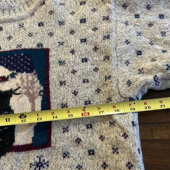 The Woolrich Woman Vintage Tan Wool Pullover Sweater Cat in Window Size Small - Picture 7 of 9